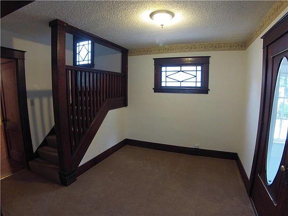 3rd image of 46 Highland Ave