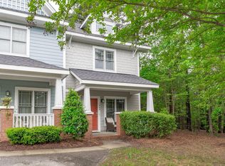 1048 Mica Lamp Ct, Apex, NC 27502