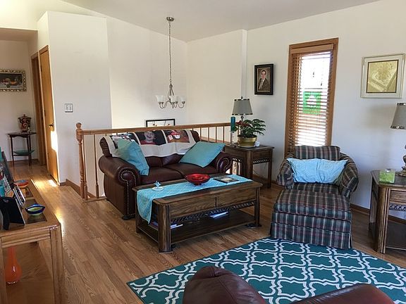 2nd image of 8951 Clearview Dr