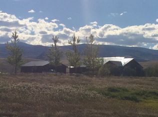 8 N Fork Rd, Lander, WY 82520