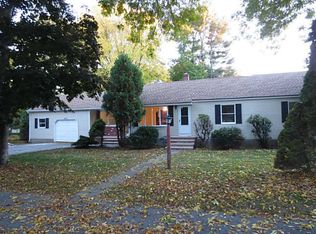 4 Claremont Rd, Barrington, RI 02806