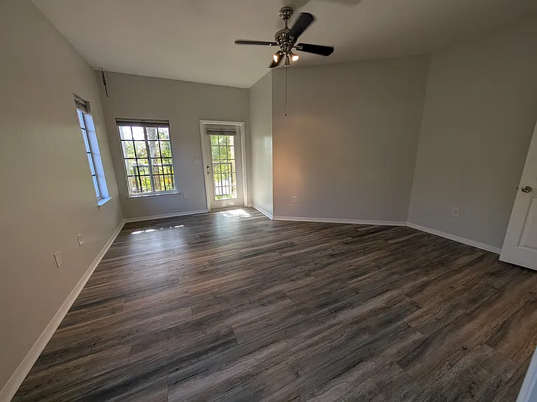 5202 Hampton Beach Pl — Photo 11