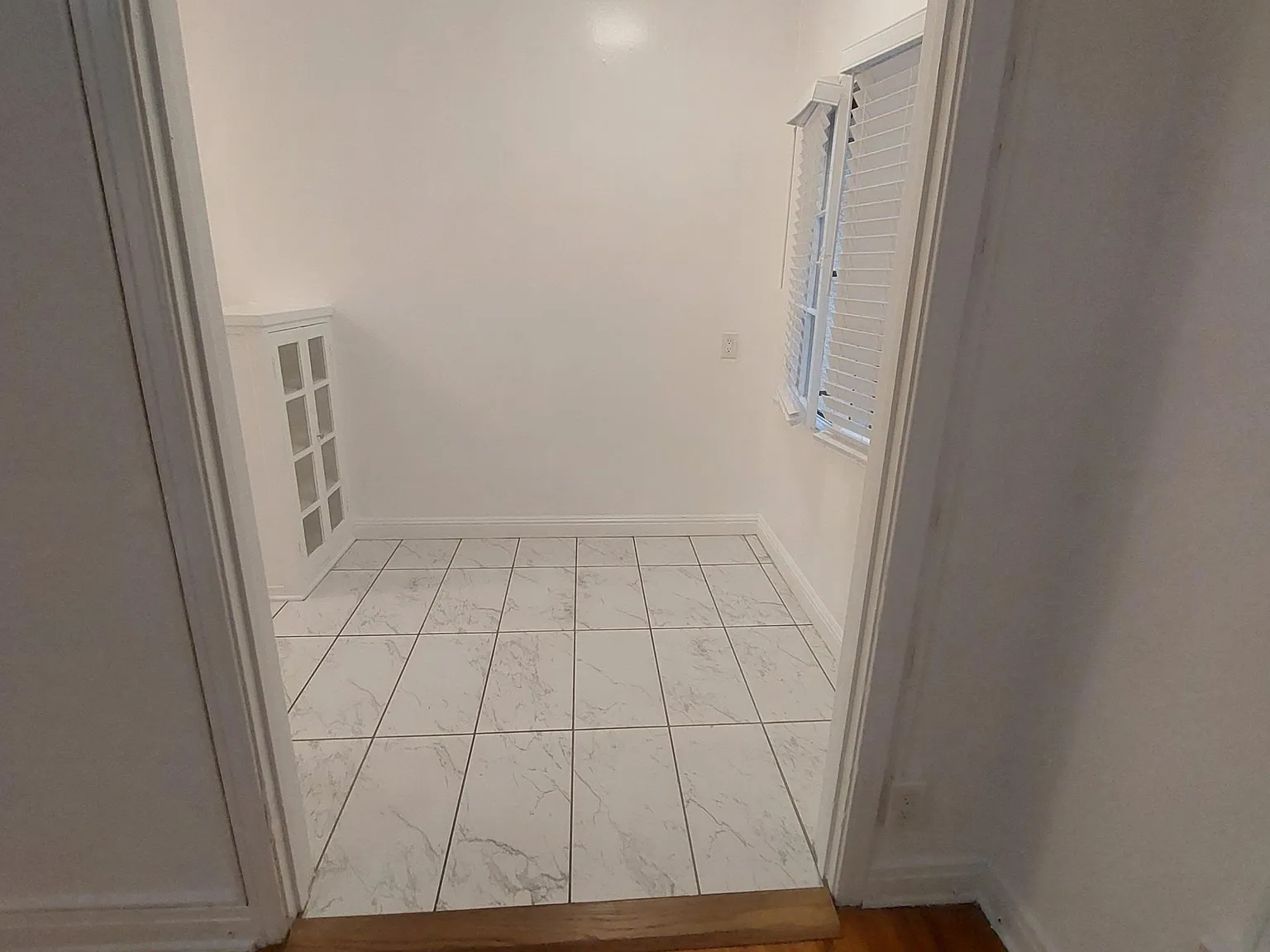 Studio, 500 sqft, $1,725 — Photo 4