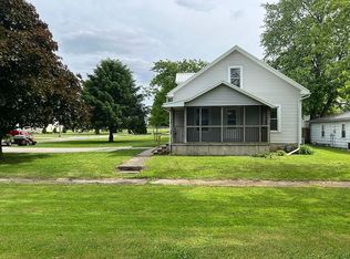 901 Moultrie Ave, Mattoon, IL
