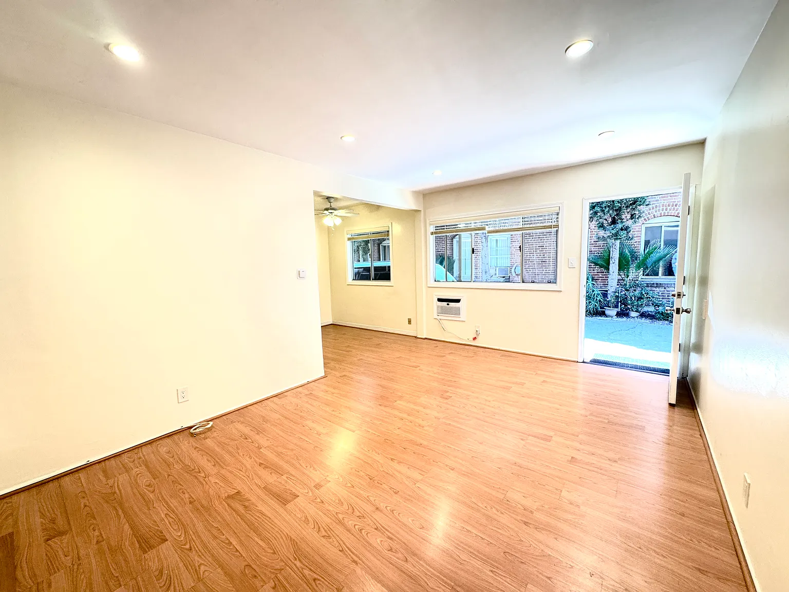 1 bed, 600 sqft, $1,800 — Photo 4