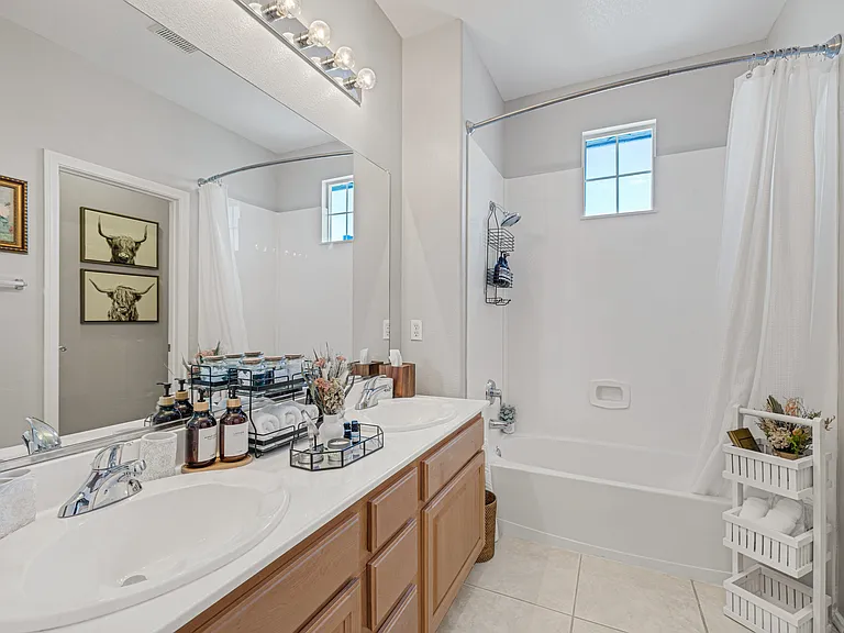 10226 Early Morning Ave — Photo 15