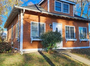 86 Princeton Ave, Warwick, RI 02889