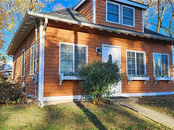 86 Princeton Ave, Warwick, RI 02889