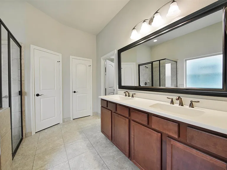 78 Hearthshire Cir — Photo 19