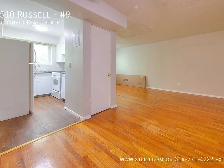 3510 Russell Blvd #9 — Photo 5