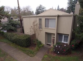 4 Colby Ct, Sacramento, CA 95825