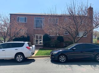 2012 6th St S APT 9, Arlington, VA 22204