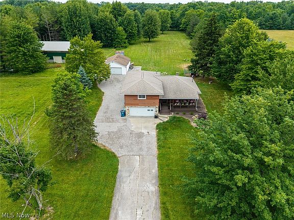 2nd image of 51890 Betts Rd