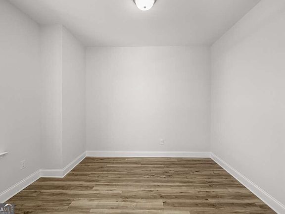 5th image of 84 Hickory Grove L Ln