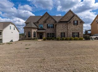 79 Gunner Dr, Fort Mitchell, AL 36856