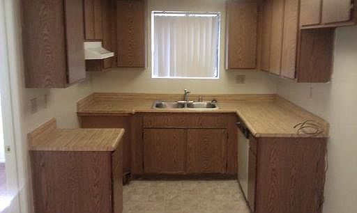 4th image of 3137 W 139th St APT 216