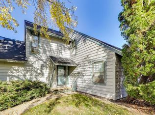 740 Chandler Rd, Gurnee, IL 60031