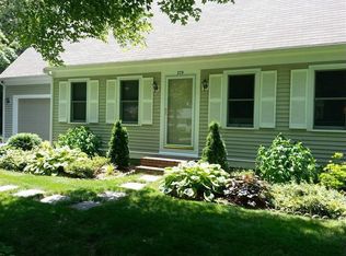 279 Monomoy Cir, Centerville, MA 02632