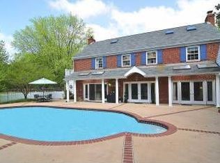 980 Spencer Rd, Mc Lean, VA 22102