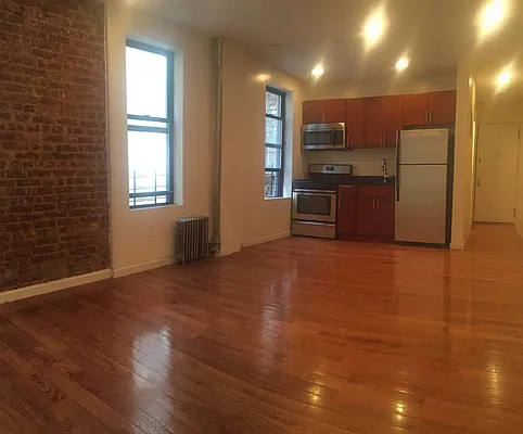 Rented by Bohemia Realty Group | media 19