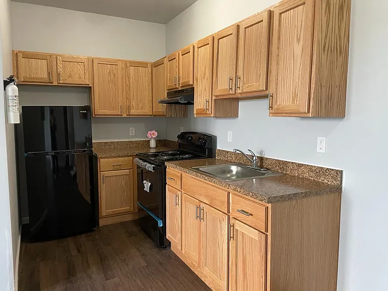 2108-2110 Chichester Rd #3 — Photo 4