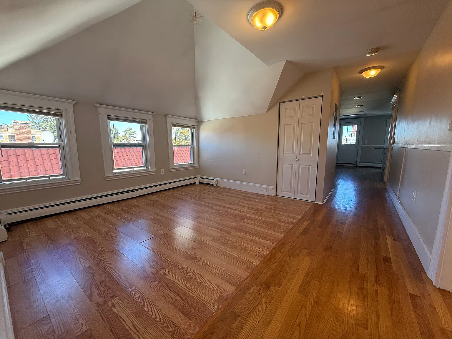 187 Lafayette St — Photo 3