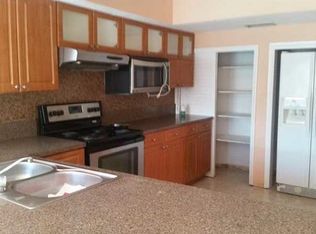 20802 NW Miami Pl, Miami Gardens, FL 33169