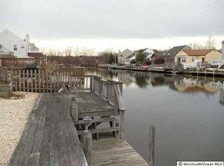 88 Windjammer Ct, Bayville, NJ 08721