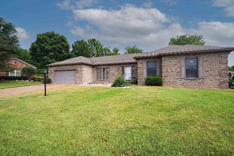 1st image of 2838 Acorn Ct