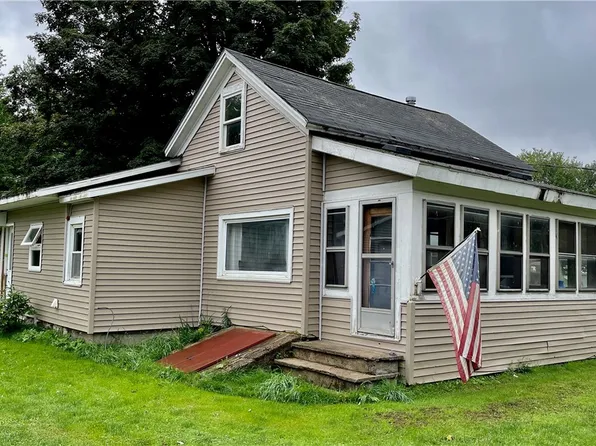 2278 County Route 6, Fulton, NY 13069