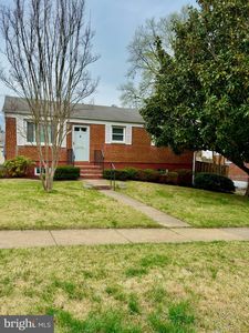 11325 Schuylkill Rd, Rockville, MD, 20852