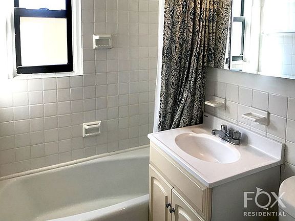 5th image of 1471 3rd Ave #5B