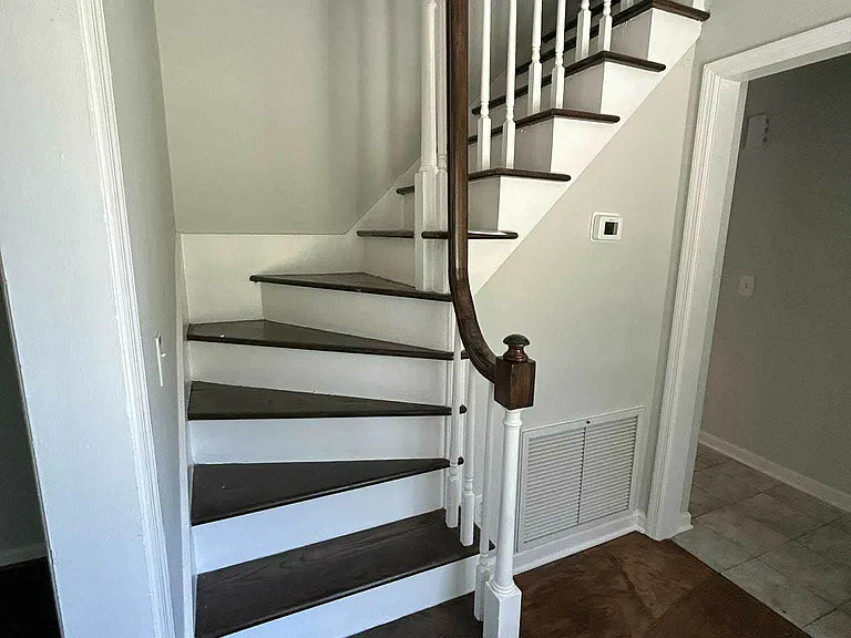 111 Arbor Rd — Photo 15