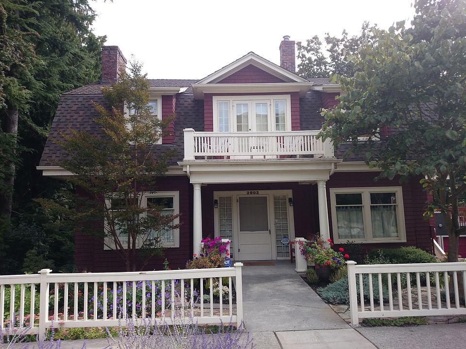 2nd image of 2502 34th Ave S