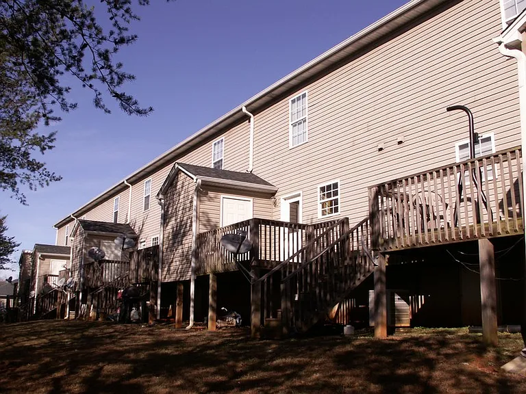 120 Cardinal Ct #C — Photo 11