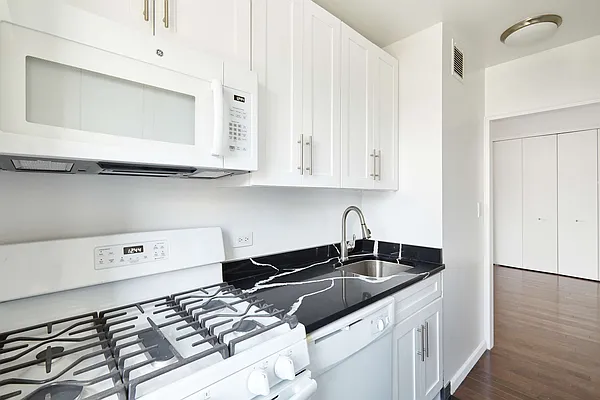 Rented by PocketBroker Inc | media 15