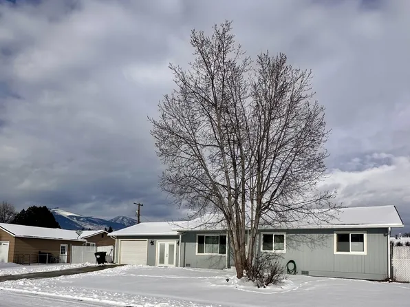 314 7th St, Stevensville, MT 59870