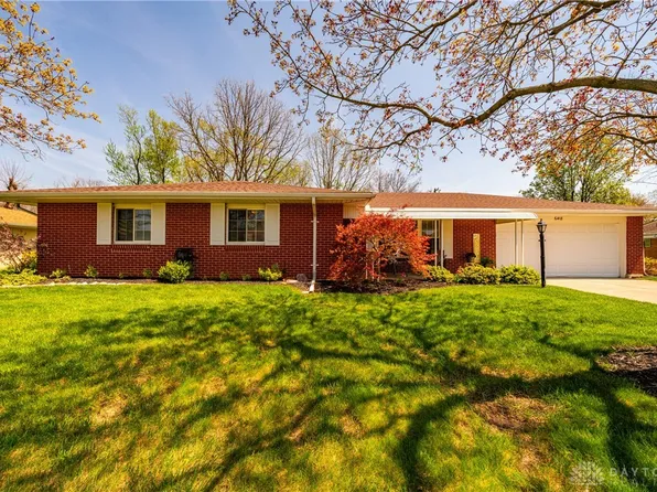 6418 Oakhurst Pl, Dayton, OH 45414