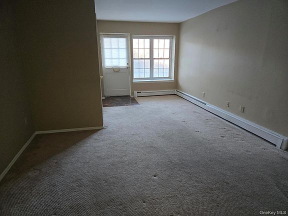 4th image of 1840 Crompond Road #9A6