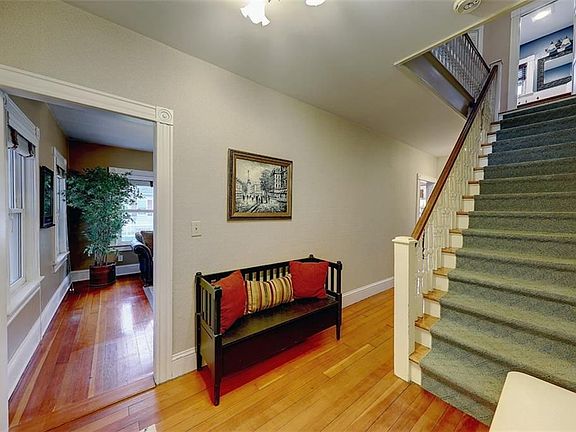 3rd image of 34 Brayton Ave