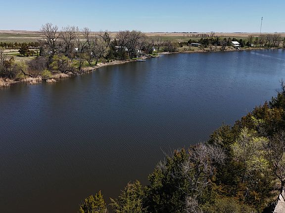 3rd image of Lots Lake #110-112