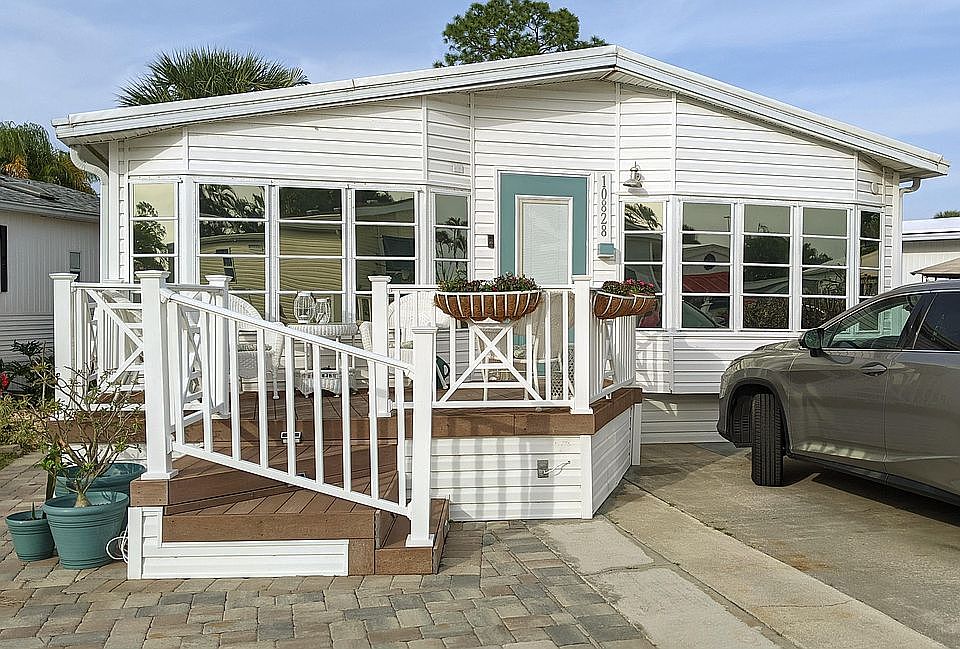 1st image of 10828 Little Heron Cir