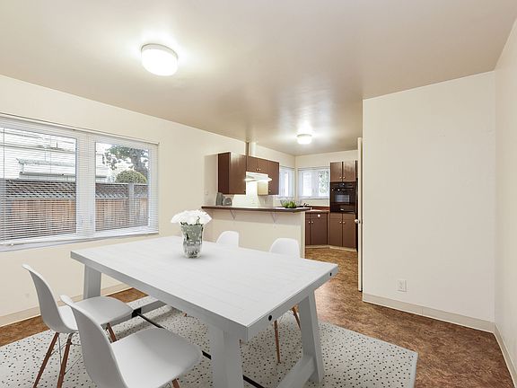 2nd image of 2157 Santa Clara Ave APT A