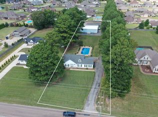 975 Ashport Rd, Jackson, TN 38305