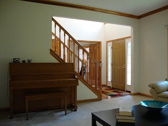 5th image of 7666 Johntimm Ct