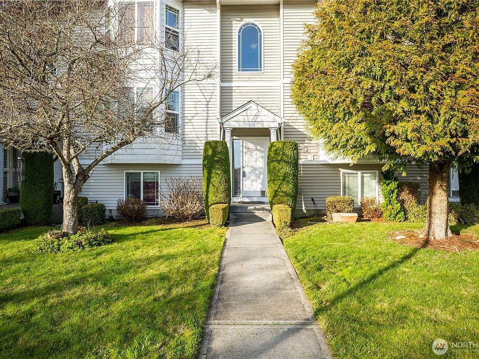 1st image of 7200 34th Avenue NE