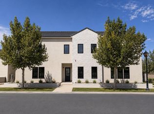1430 S Regent Park Rd, Hurricane, UT 84737