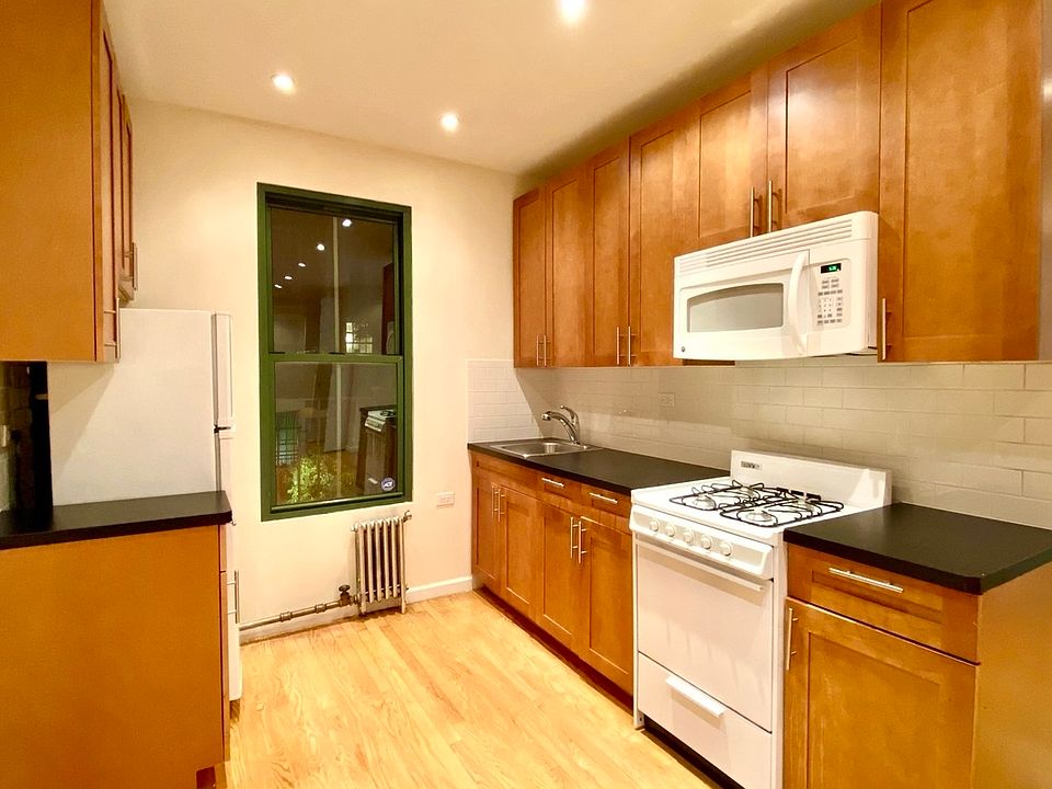 1st image of 511 E 78th St APT 3C