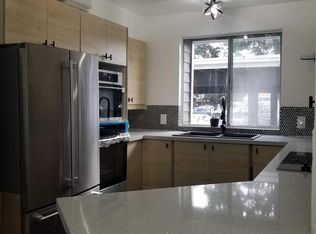 25677 Pine Creek Ln, Wilmington, CA