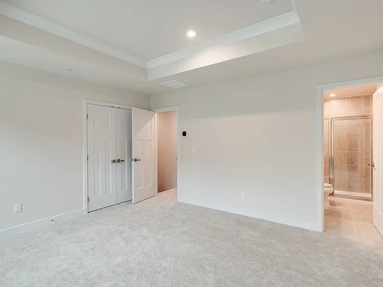 1041 Mountain View Dr — Photo 12